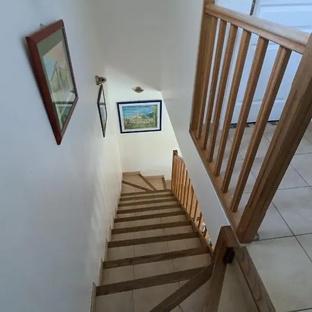 La De La Pour 10 Villa *