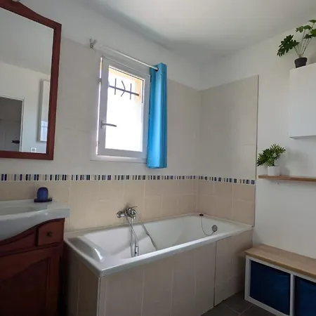La De La Pour 10 Villa Gruissan